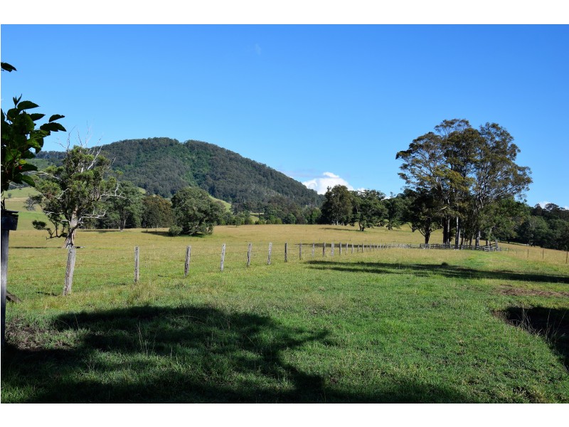 27 Plantation Lane, Wingham NSW 2429