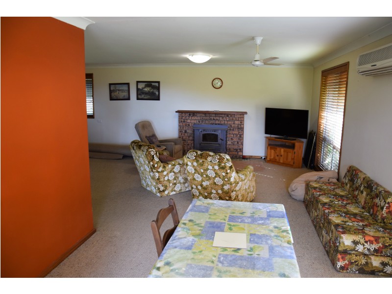 27 Plantation Lane, Wingham NSW 2429