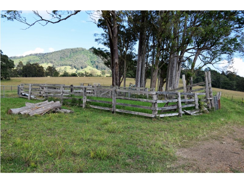 27 Plantation Lane, Wingham NSW 2429