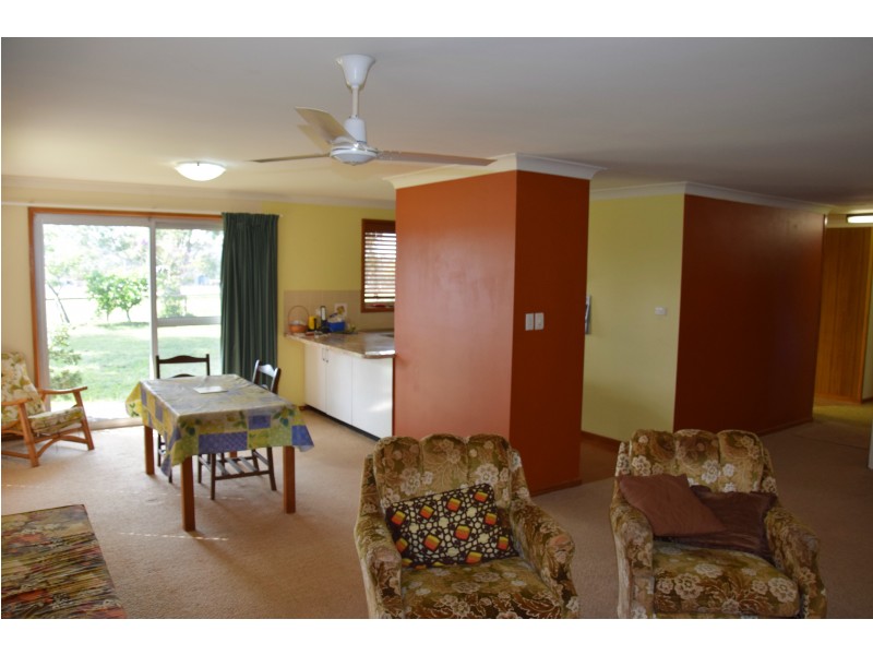 27 Plantation Lane, Wingham NSW 2429