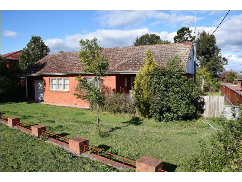 6 Crescent Avenue, Taree NSW 2430