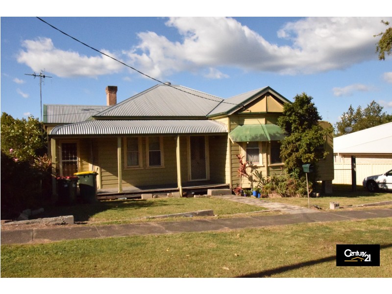 100 Wynter Street, Taree NSW 2430