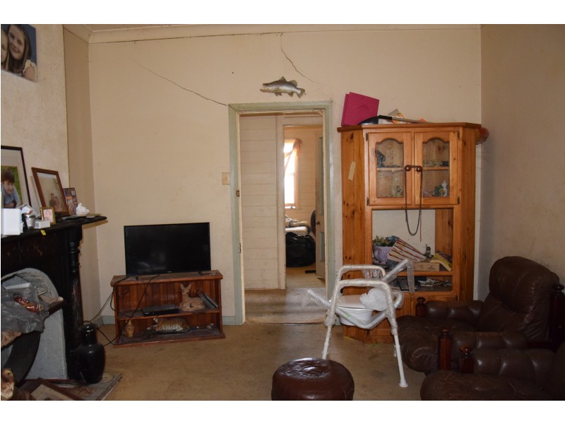 100 Wynter Street, Taree NSW 2430