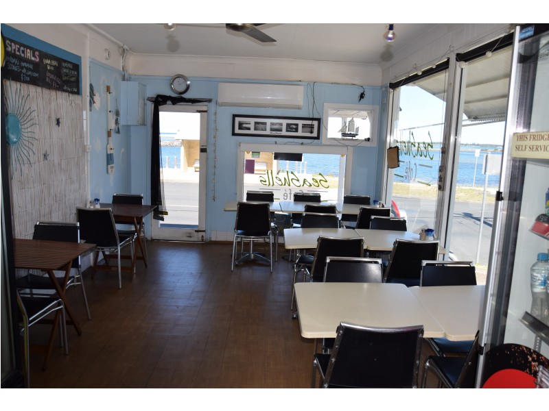 19 Beach Street, Harrington NSW 2427