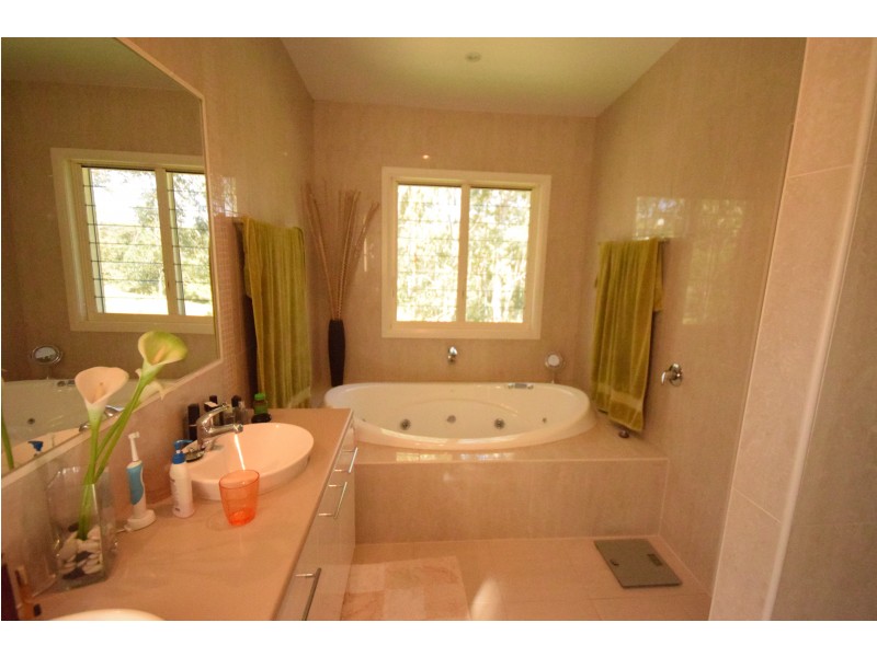 49 Hilltop Parkway, Tallwoods Village NSW 2430