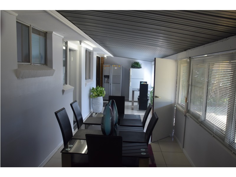 8 Hillcrest Close, Taree NSW 2430