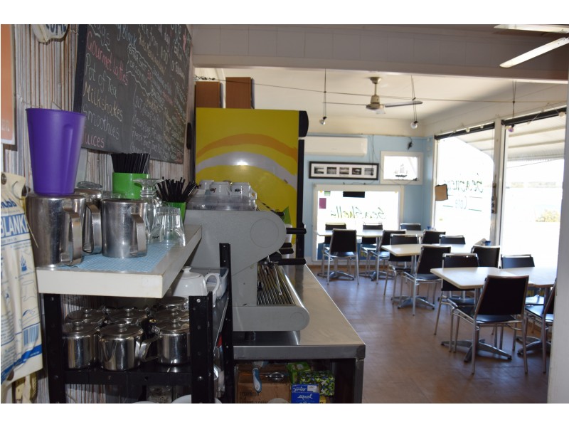 19 Beach Street, Harrington NSW 2427