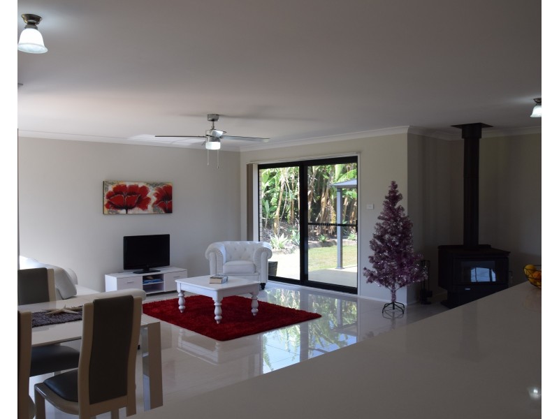 6 Laurina Drive Darawank, Forster NSW 2428