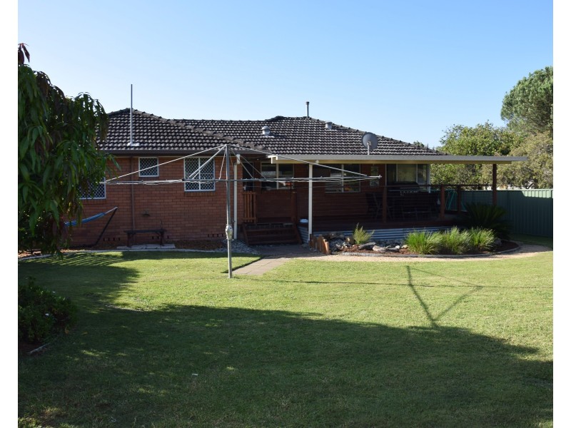 28 Railway Street, Taree NSW 2430