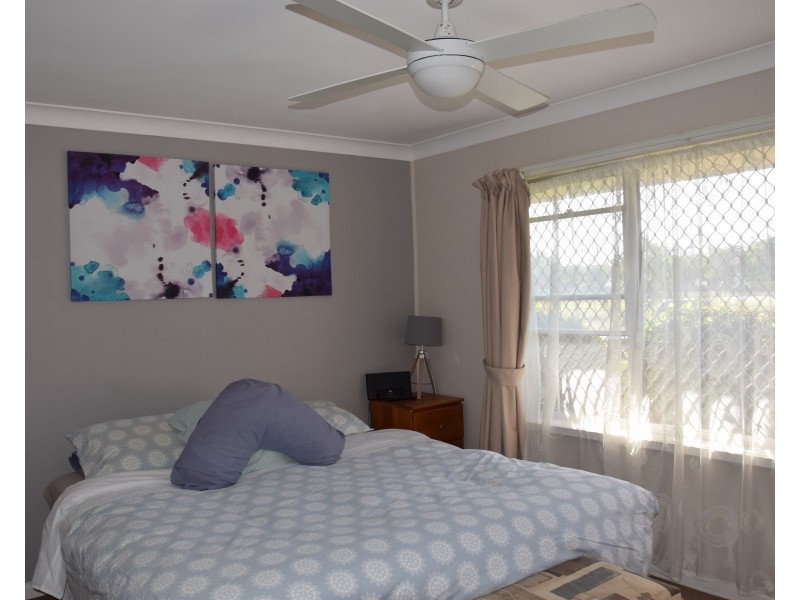 28 Railway Street, Taree NSW 2430