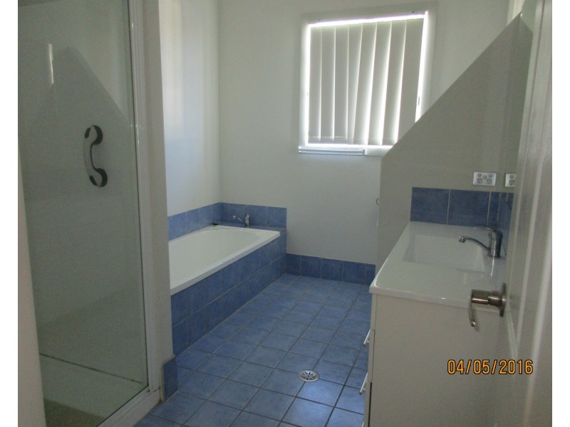 124 Commerce Street, Taree NSW 2430