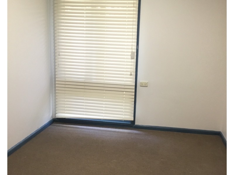 25 Valerie Street, Taree NSW 2430