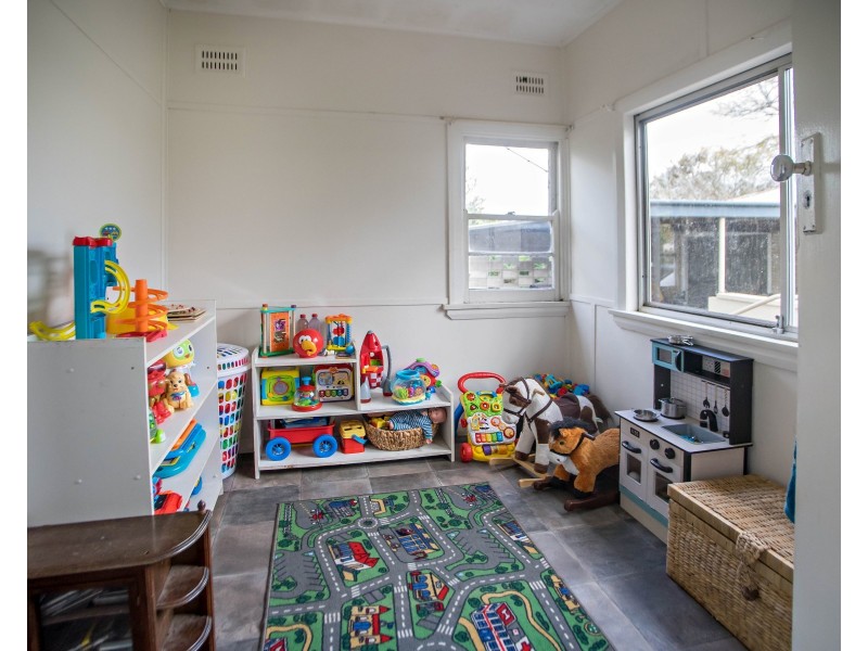 10 Cowper Street, Taree NSW 2430