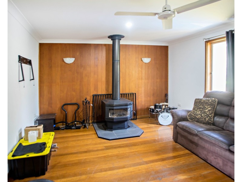 31 Washington Street, Tinonee NSW 2430