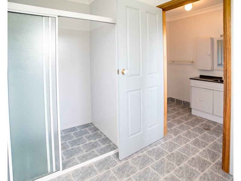 1 Kathryn Place, Taree NSW 2430