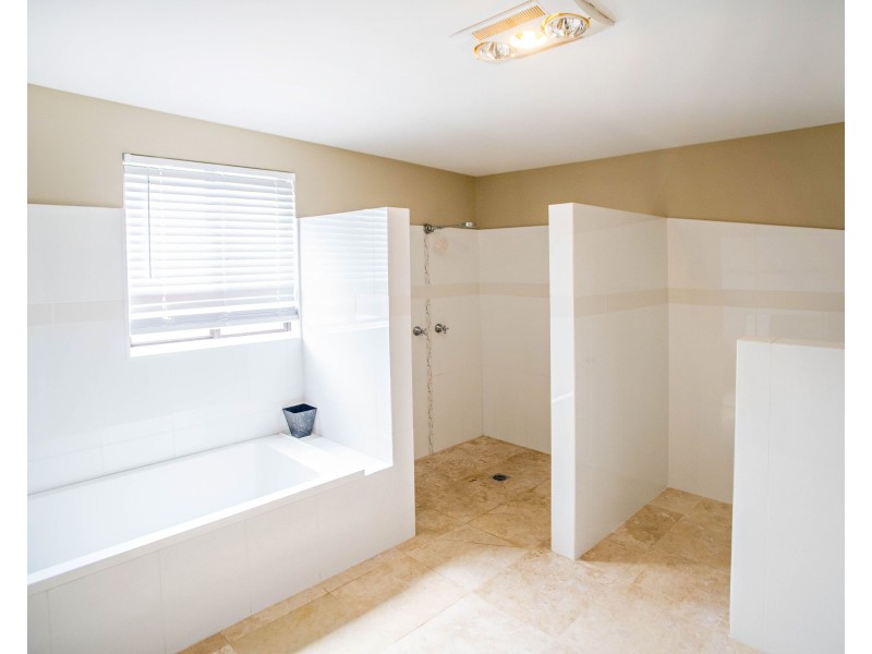 1252 Gloucester Road, Wingham NSW 2429