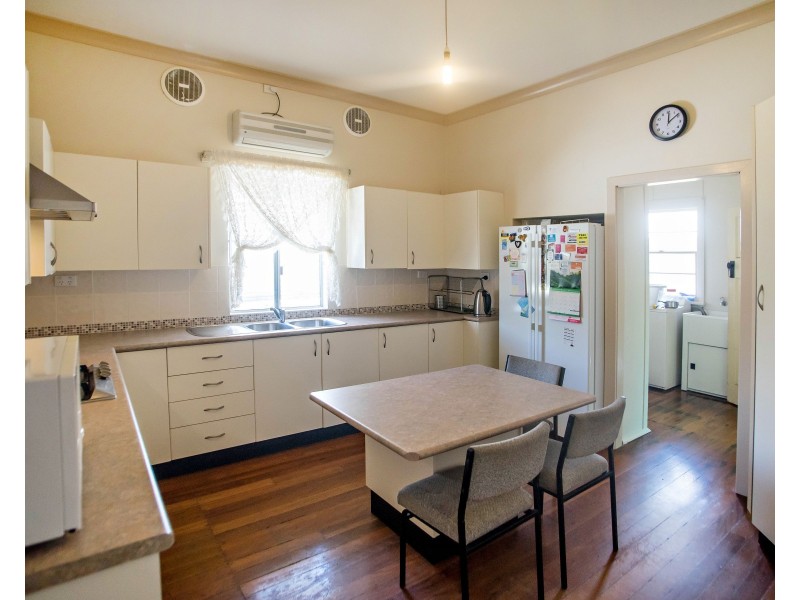 75 River Street, Taree NSW 2430