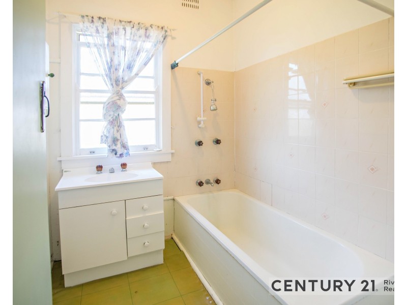 38 Flett Street, Taree NSW 2430