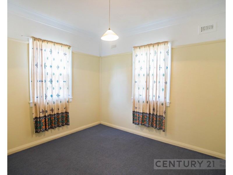 38 Flett Street, Taree NSW 2430