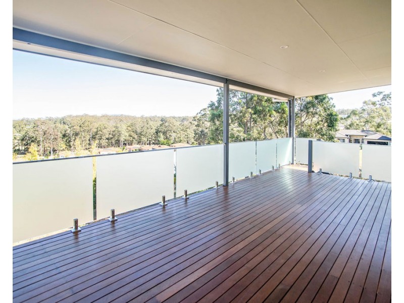 8 The Knoll, Tallwoods Village NSW 2430