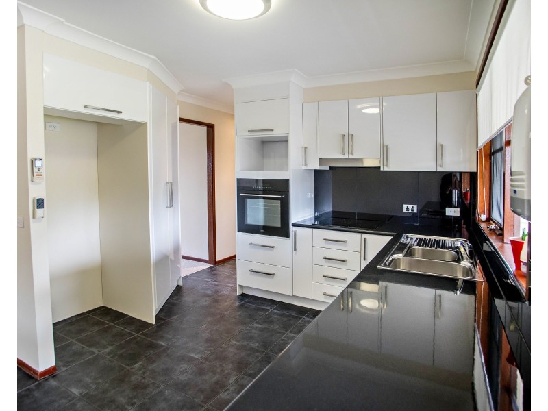 2 Hyperno Close, Taree NSW 2430