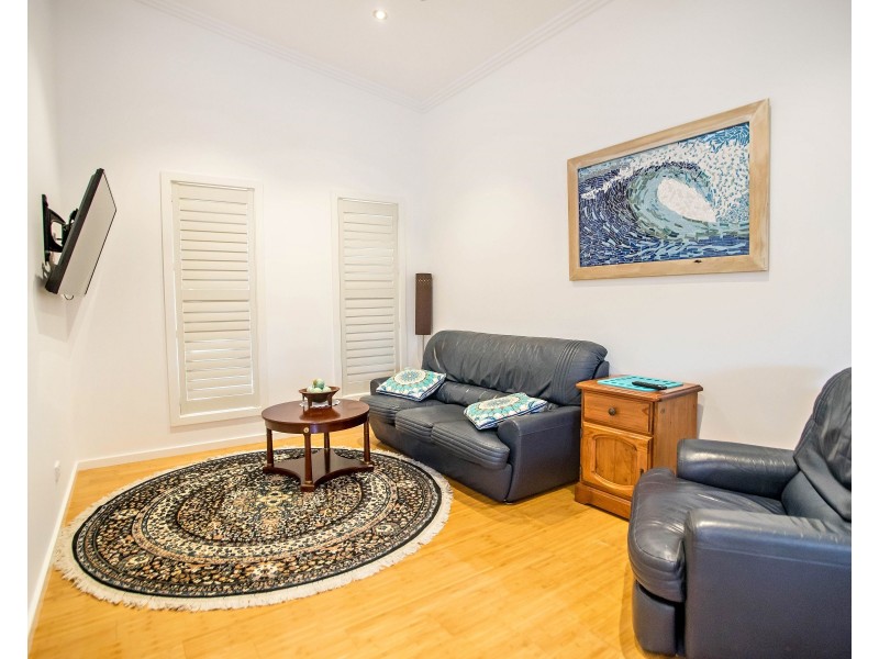 18 Glacken Street, Harrington NSW 2427