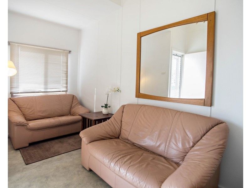 18 Glacken Street, Harrington NSW 2427