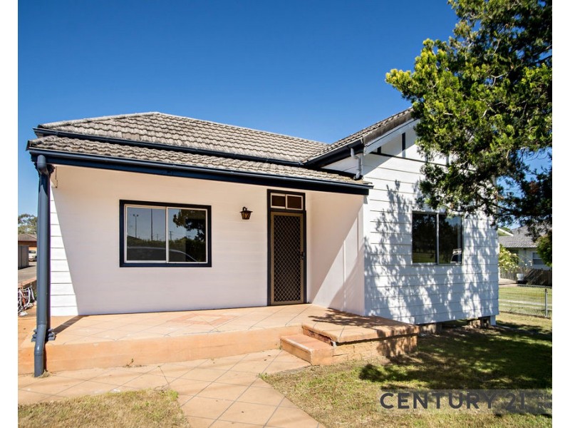 94 Commerce Street, Taree NSW 2430