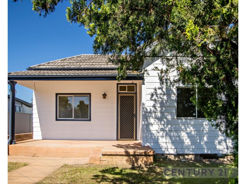 94 Commerce Street, Taree NSW 2430