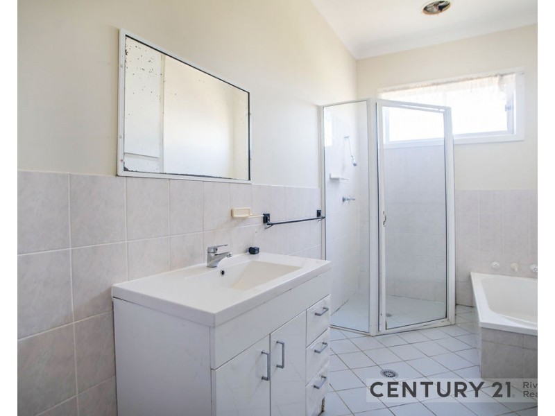 94 Commerce Street, Taree NSW 2430