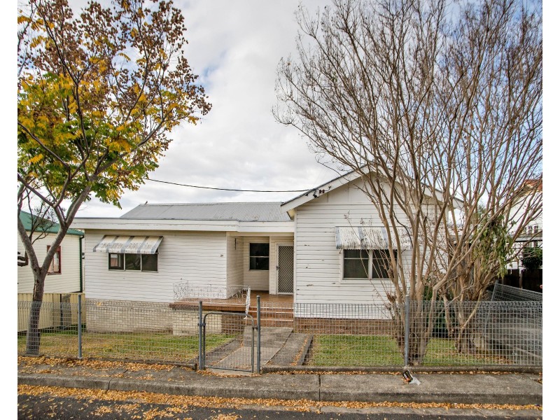 20 Albert Lane, Taree NSW 2430