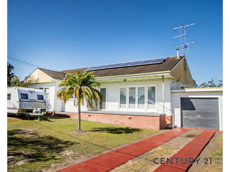 8 Hooke Street, Taree NSW 2430