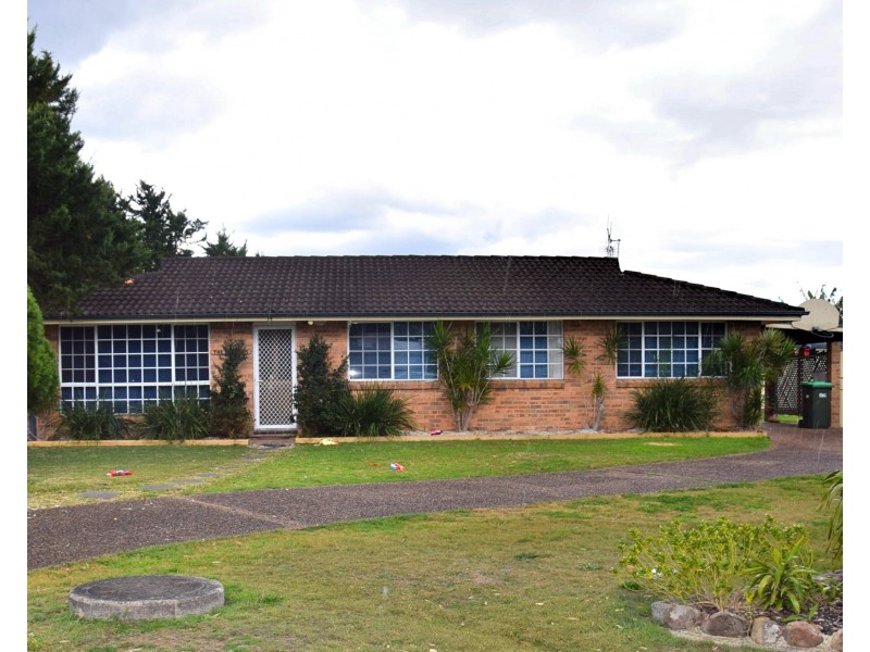 14 Rosebank Avenue, Taree NSW 2430