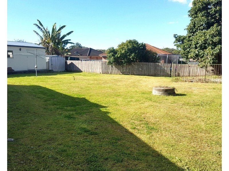 14 Rosebank Avenue, Taree NSW 2430