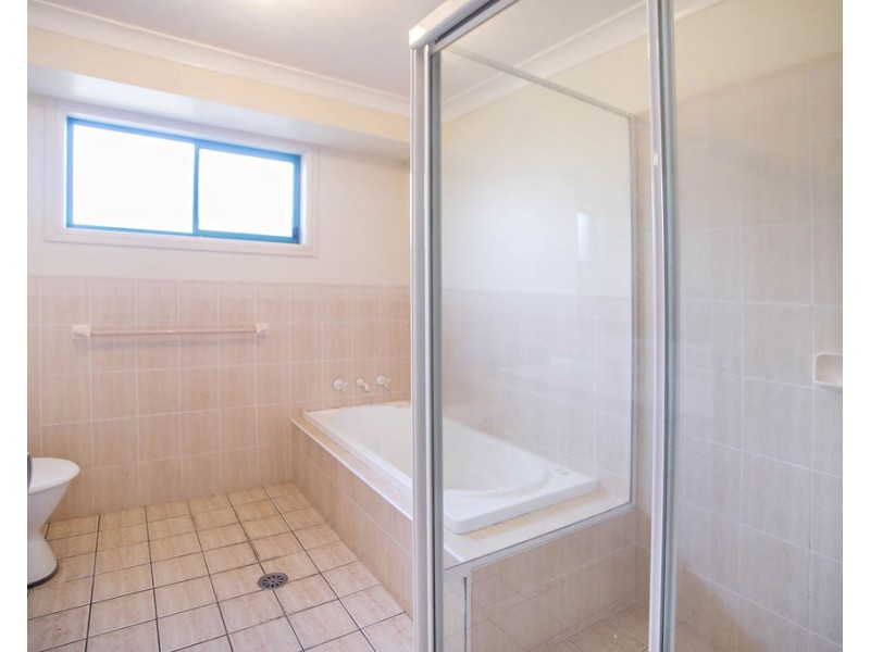 22 Burrawong Crescent, Taree NSW 2430