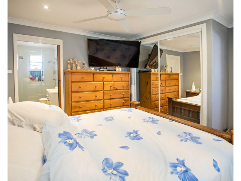1 Deb Street, Taree NSW 2430