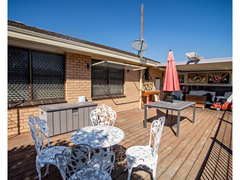 1 Deb Street, Taree NSW 2430
