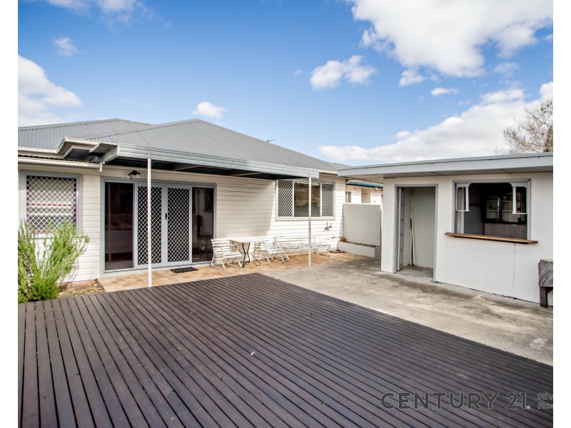 127 Commerce Street, Taree NSW 2430