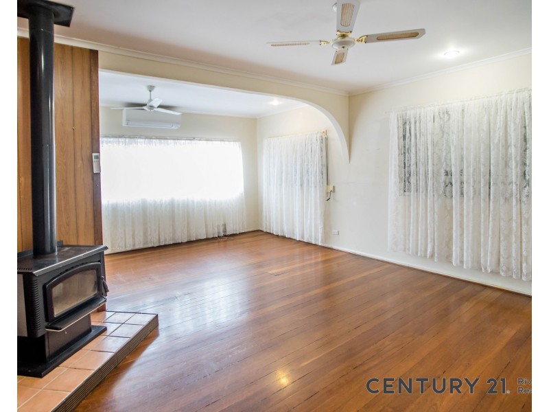 18 Coulston Street, Taree NSW 2430