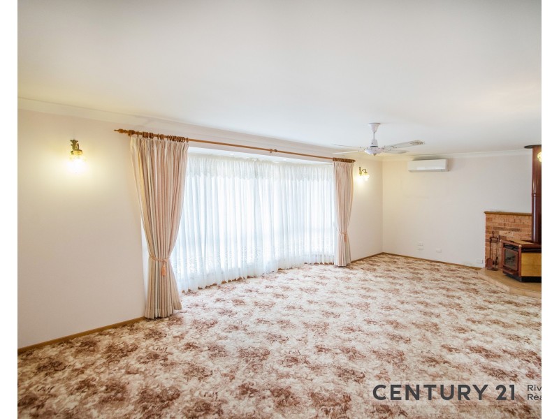 28 Petken Drive, Taree NSW 2430