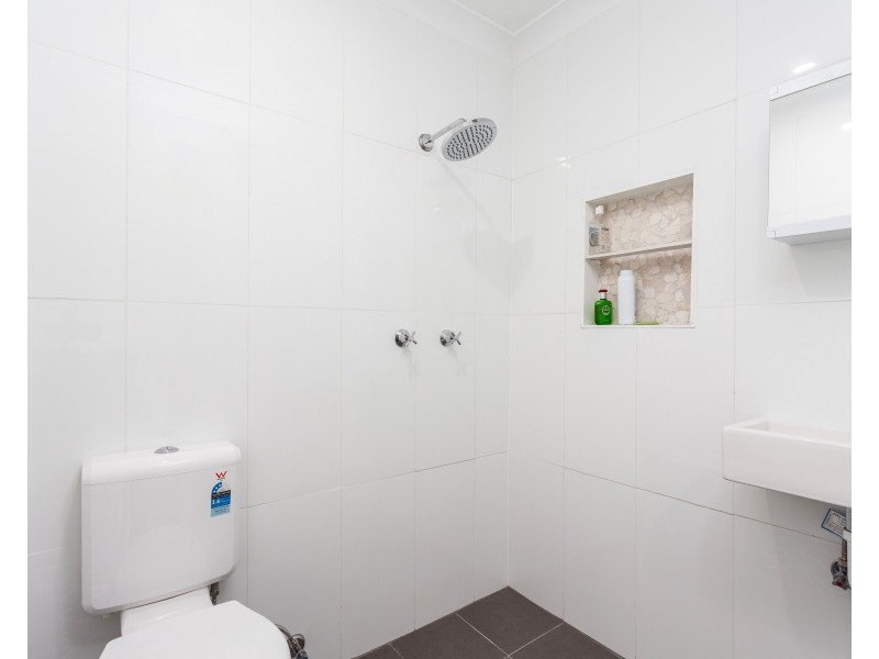 16 Cowper Street, Taree NSW 2430