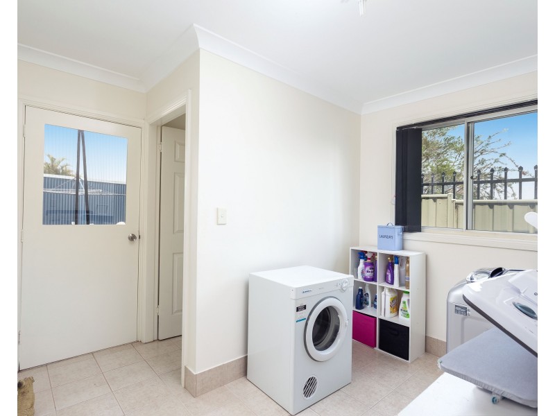 16 Cowper Street, Taree NSW 2430