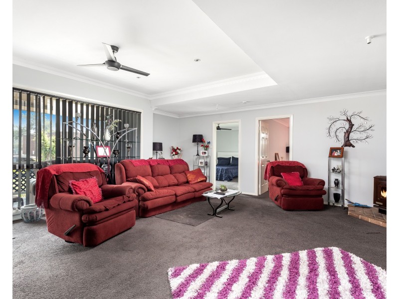 16 Cowper Street, Taree NSW 2430