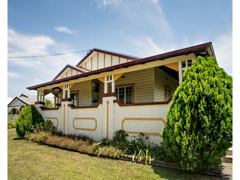75  River Street, Taree NSW 2430