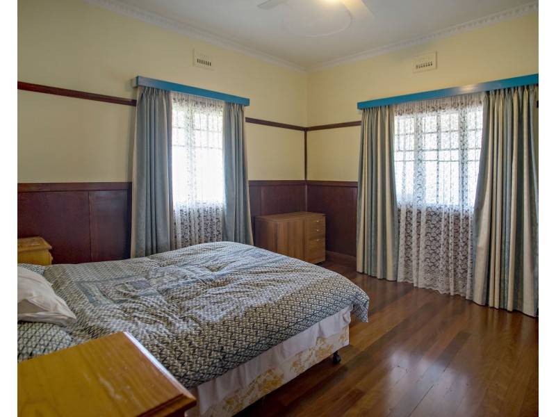 75  River Street, Taree NSW 2430
