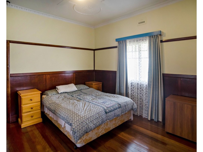 75  River Street, Taree NSW 2430