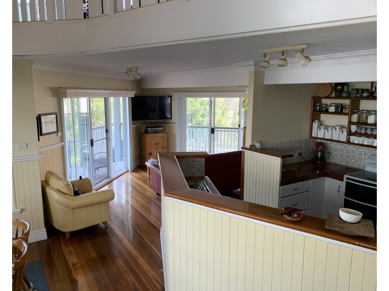 16A Crescent Ave, Taree NSW 2430