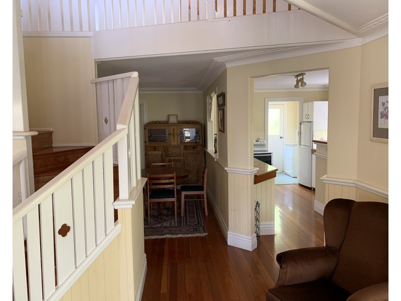 16A Crescent Ave, Taree NSW 2430