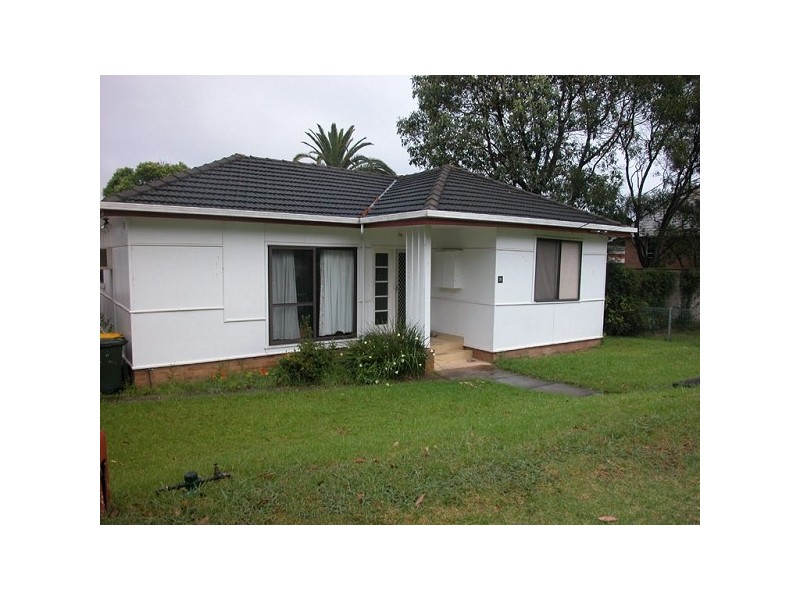 22 PINELEIGH ROAD, Lalor Park NSW 2147