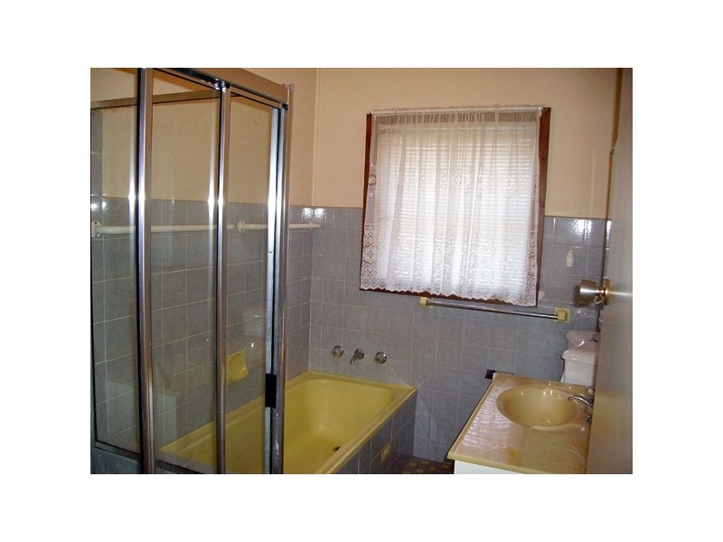 92 ENDEAVOUR STREET, Seven Hills NSW 2147